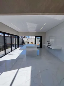 Casa com 3 Quartos à venda, 196m² no Residencial Condomínio Jardim Veneza, Senador Canedo