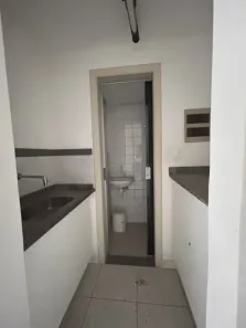 Conjunto Comercial / Sala para alugar, 68m² no Santa Lúcia, Vitória