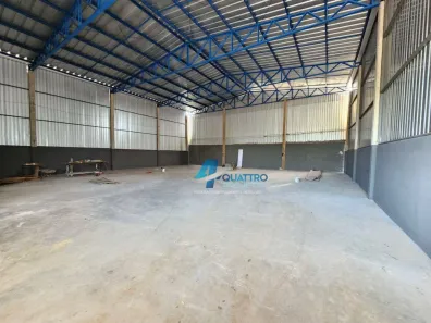 Galpão / Depósito / Armazém para alugar, 360m² no Jardim Silvino, Cambé