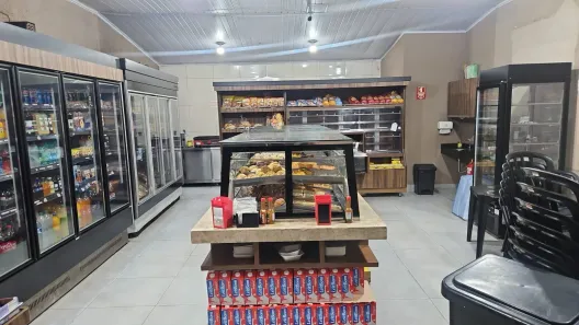 Loja / Salão / Ponto Comercial à venda, 150m² no Vila Galvão, Senador Canedo