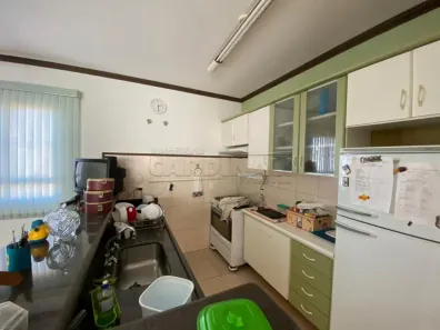Conjunto Comercial / Sala com 3 Quartos à venda, 213m² no Centro, São Carlos