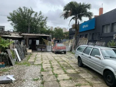 Terreno / Lote / Condomínio à venda, 780m² no Piraporinha, Diadema