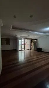 Apartamento com 3 Quartos para venda ou aluguel, 162m² no Centro, Viçosa