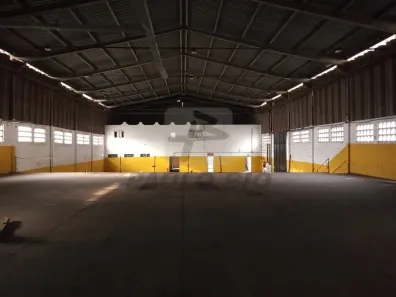 Galpão / Depósito / Armazém para venda ou aluguel, 1415m² no Vila Virgínia, Itaquaquecetuba