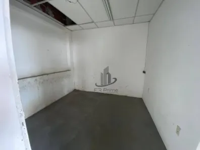 Galpão / Depósito / Armazém à venda, 513m² no Saudade, Barra Mansa