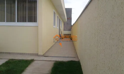 Casa com 2 Quartos à venda, 64m² no Vila Arizona, Itaquaquecetuba
