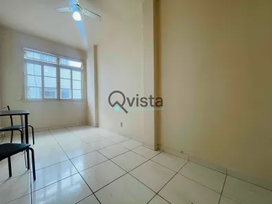 Kitnet com 1 Quarto para alugar, 35m² no Pitangueiras, Guarujá