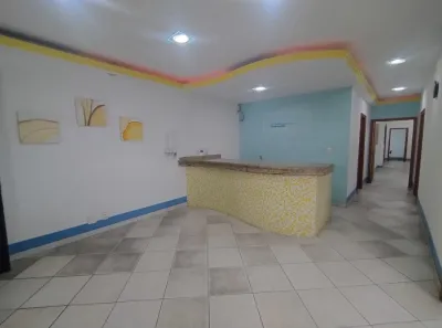 Galpão / Depósito / Armazém com 1 Quarto para alugar, 750m² no Centro, Nilópolis