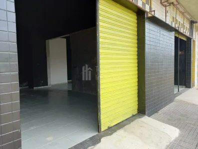 Loja / Salão / Ponto Comercial à venda, 30m² no Balneário São Pedro, São Pedro da Aldeia