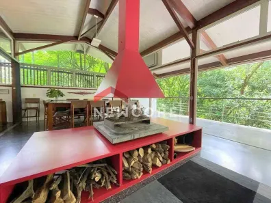 Casa de Condomínio com 6 Quartos à venda, 380m² no Chácara do Refúgio, Carapicuíba