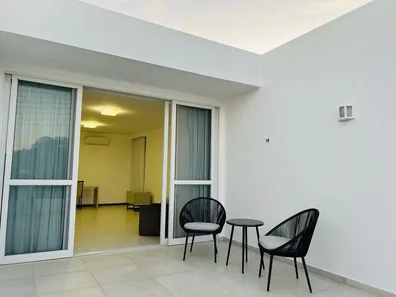 Casa de Condomínio com 5 Quartos para alugar, 350m² no Busca Vida (Abrantes), Camaçari