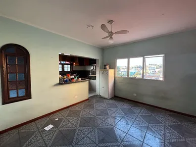 Casa com 2 Quartos para alugar, 150m² no Centro, Itapevi