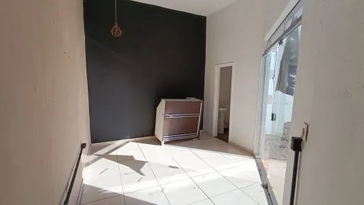 Conjunto Comercial / Sala para alugar, 20m² no Conjunto Habitacional Maria Cecília Serrano de Oliveira, Londrina