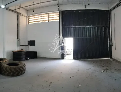 Galpão / Depósito / Armazém para alugar, 300m² no Vila Bocaina, Mauá