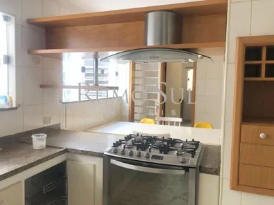 Casa com 4 Quartos para alugar, 450m² no Retiro Morumbi, São Paulo