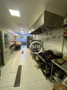 Loja / Salão / Ponto Comercial à venda, 235m² no Centro, Cabo Frio