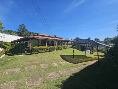 Fazenda / Sítio / Chácara com 3 Quartos à venda, 1000m² no , Mairinque