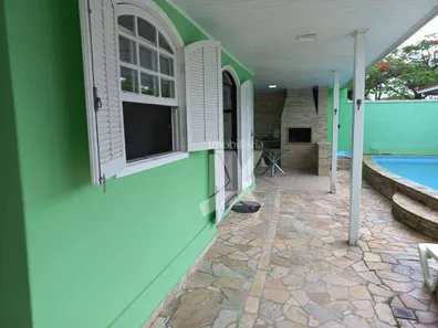 Casa com 4 Quartos para alugar, 180m² no Pontal Do Sul, Pontal do Paraná