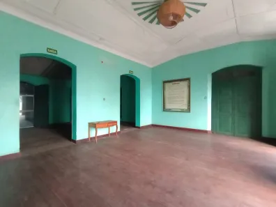Loja / Salão / Ponto Comercial para alugar, 432m² no Centro, Santarém