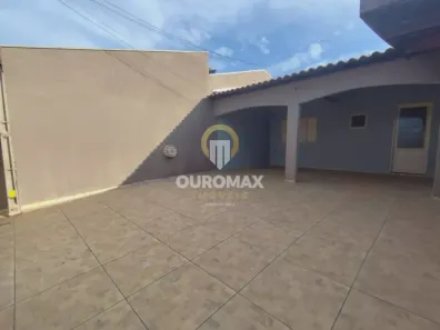 Casa de Vila com 2 Quartos para alugar, 70m² no Jardim Itamaraty, Ourinhos