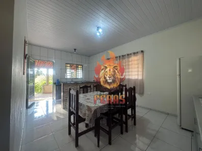 Fazenda / Sítio / Chácara com 2 Quartos à venda, 200m² no , Sarapuí