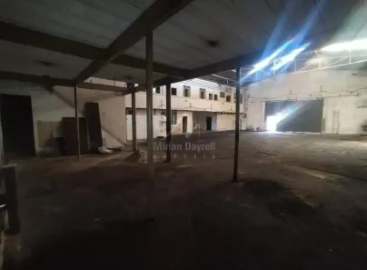 Galpão / Depósito / Armazém à venda, 600m² no Serra Dourada (Parque Durval de Barros), Ibirité