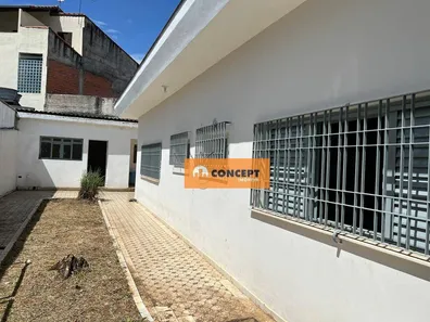 Casa Comercial com 3 Quartos para alugar, 450m² no Vila Romanópolis, Ferraz de Vasconcelos