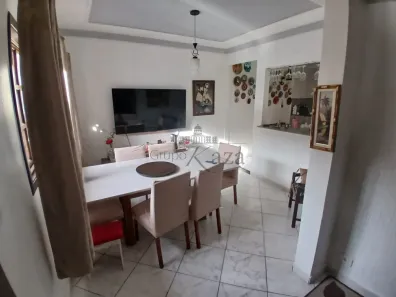 Casa de Condomínio com 3 Quartos à venda, 100m² no Eugênio de Mello, São José dos Campos