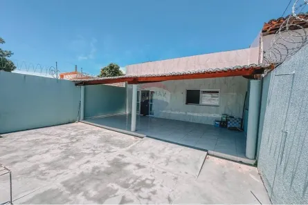 Casa com 4 Quartos à venda, 250m² no Ponta Negra, Natal