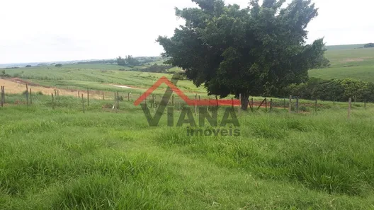 Fazenda / Sítio / Chácara com 2 Quartos à venda, 1000m² no Área Rural de Rio das Pedras, Rio das Pedras