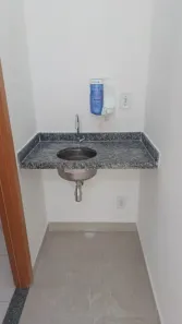 Conjunto Comercial / Sala para alugar, 27m² no Praia de Itaparica, Vila Velha