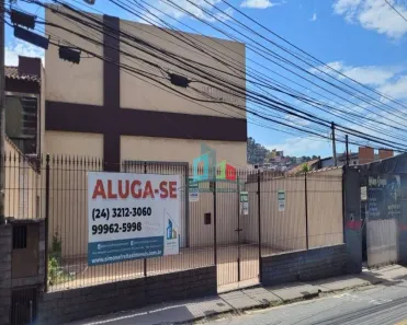 Galpão / Depósito / Armazém para venda ou aluguel, 874m² no Retiro, Volta Redonda