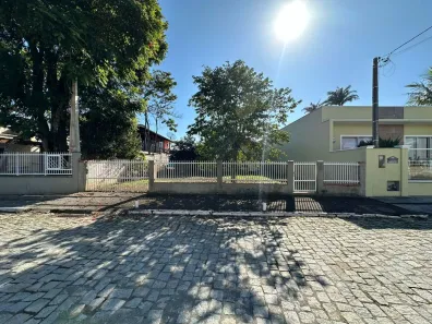 Terreno / Lote / Condomínio à venda, 365m² no , Balneário Piçarras