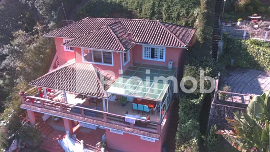 Fazenda / Sítio / Chácara com 3 Quartos para venda ou aluguel, 300m² no Itaipava, Petrópolis