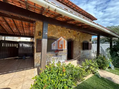 Casa com 3 Quartos à venda, 120m² no Vila Capri, Araruama