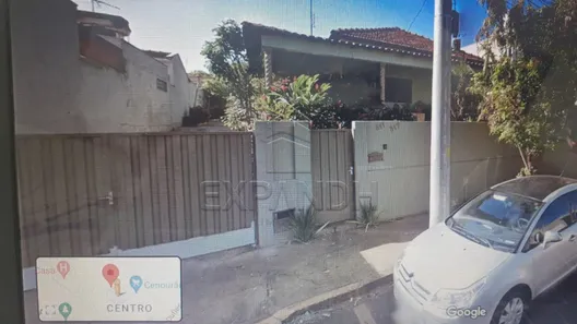 Loja / Salão / Ponto Comercial com 3 Quartos à venda, 269m² no Centro, Sertãozinho
