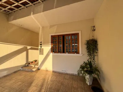 Sobrado com 3 Quartos à venda, 120m² no Loteamento Residencial e Comercial Bosque Flamboyant, Taubaté
