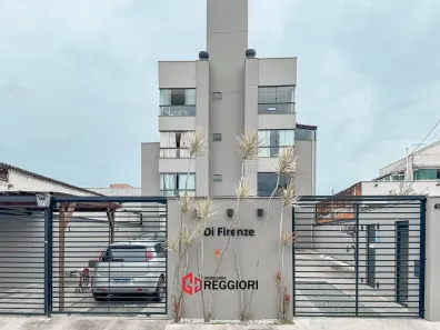 Apartamento com 2 Quartos para alugar, 55m² no Areias, Camboriú