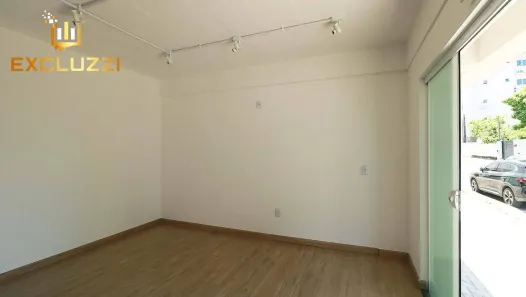 Loja / Salão / Ponto Comercial com 1 Quarto à venda, 49m² no Vila Real, Balneário Camboriú