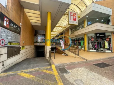 Prédio Inteiro à venda, 1772m² no Centro, Londrina