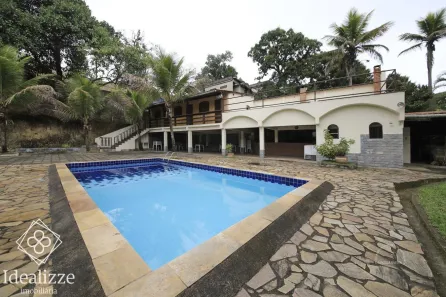 Fazenda / Sítio / Chácara com 5 Quartos à venda, 197m² no Loteamento São Sebastião, Barra Mansa
