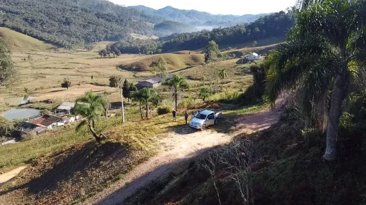Fazenda / Sítio / Chácara à venda, 37000m² no Centro, Águas Mornas