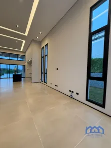 Fazenda / Sítio / Chácara com 4 Quartos à venda, 2194m² no , Mairinque