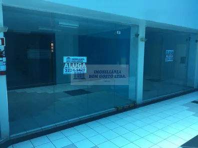Loja / Salão / Ponto Comercial para alugar, 33m² no Centro, Cascavel