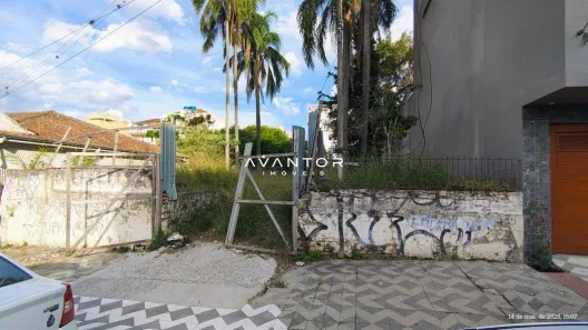Terreno / Lote / Condomínio à venda, 576m² no Centro, Santa Maria
