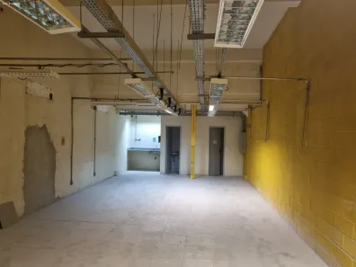 Galpão / Depósito / Armazém para alugar, 612m² no Jardim Olinda, Cabo Frio