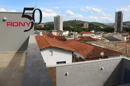 Sobrado com 3 Quartos à venda, 353m² no Vila Paraíba, Guaratinguetá