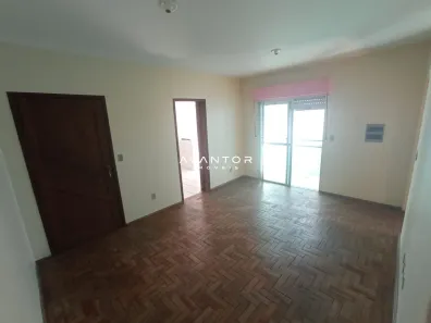 Apartamento com 2 Quartos para alugar, 55m² no Duque de Caxias, Santa Maria
