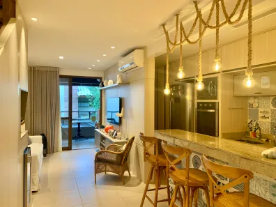 Apartamento com 2 Quartos à venda, 88m² no Itacimirim (Monte Gordo), Camaçari