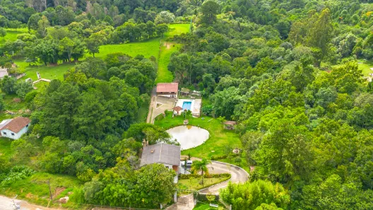 Fazenda / Sítio / Chácara com 6 Quartos à venda, 11000m² no São Miguel, Almirante Tamandaré